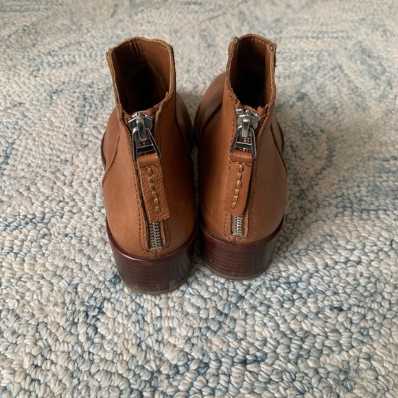 Dolce Vita • brown leather ankle boot - Picture 4 of 5